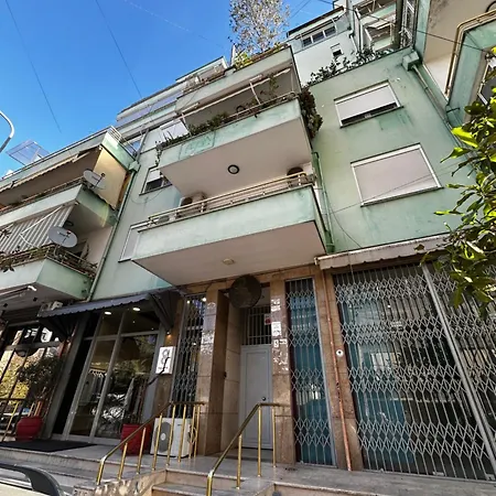 Laresol House Apartman